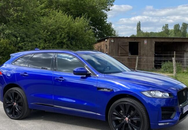 Jaguar F-PACE de la flotte AS Africa, vue de face